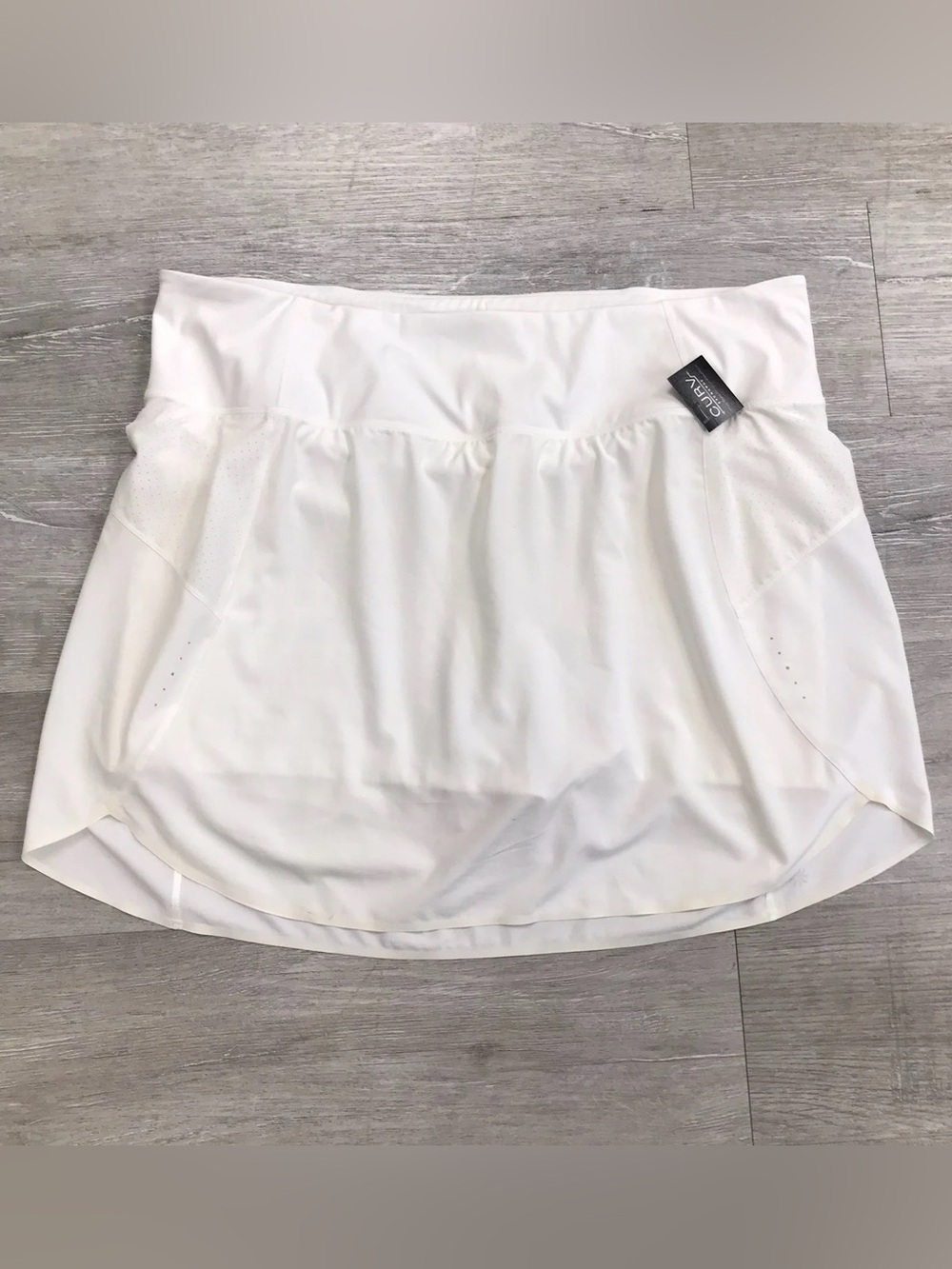 Athleta White 16" Run With It Skort - Size 2X